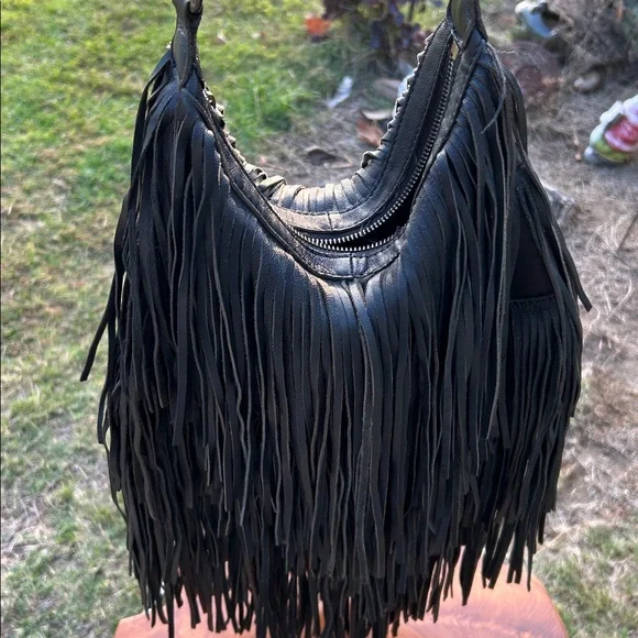 Monserat de Luca fringe bag - Picture 9 of 9
